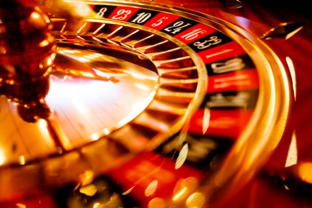 lunabet78 live casino tables and football betting markets on mobile